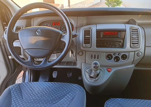 Renault Trafic cena 39900 przebieg: 243000, rok produkcji 2009 z Tyczyn małe 154